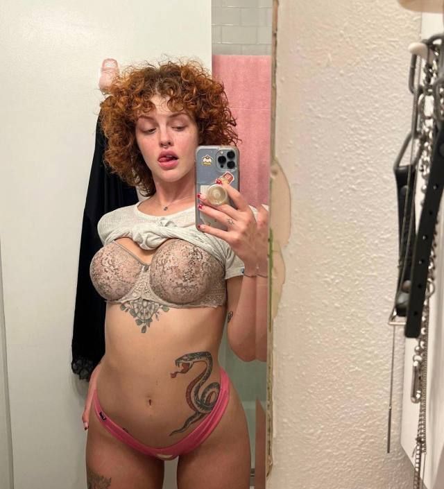 NEED A SWEET WOMAN WITH CLEAN PUSSY AND TITS💋420 FRIENDLY 💝… THEN YOU’RE AT THE RIGHT PLACE,  I’M HELEN - Image 2